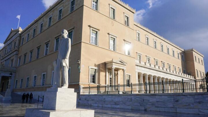 Κτίρια στην Κυψέλη στο πλαίσιο της παρέμβασης για τα έργα της Γραμμής 4